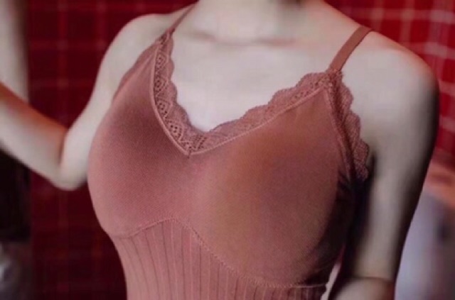 Áo bra gân tăm dáng dài viền ren xịn xò