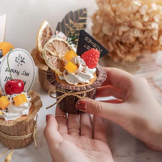 Cupcake cứng miệng hoa set 27-30c