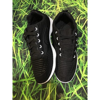 Giày sneaker hot 2018