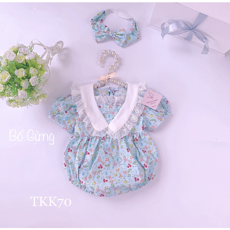 Bộ liền hoa nhí xanh biển cổ bèo