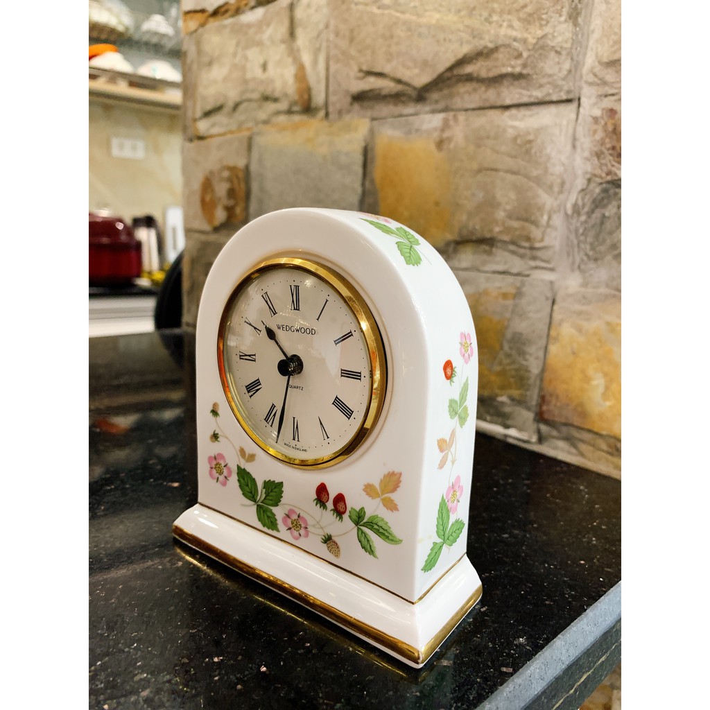 Đồng hồ để bàn Wedgwood Made in England
