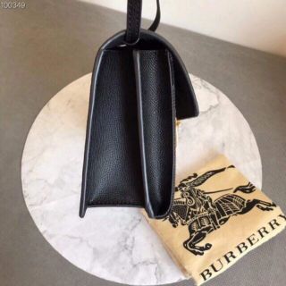Túi Burberry