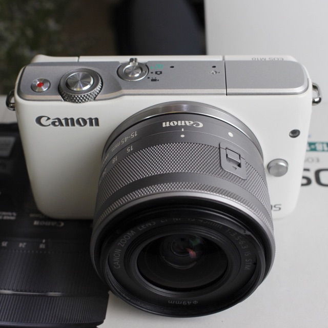 Máy ảnh Canon M10 kit 15-45mm (màu trắng/ đen - 95%)