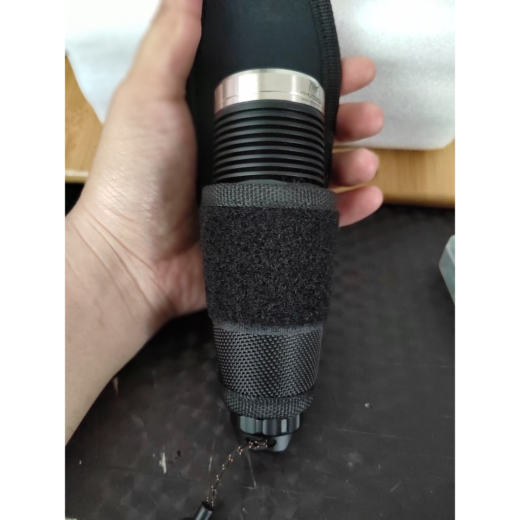 Đèn Pin Có Dây Đeo XT60 / XT45 / TC500 / SD5 / Pioneman K55