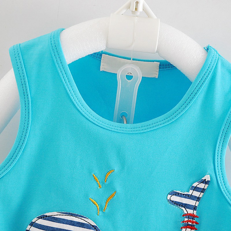 Set áo thun không tay họa tiết cá voi kèm quần ngắn kẻ sọc thoải mái cho bé trai