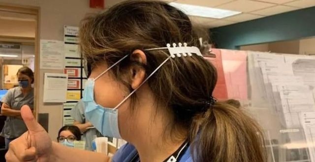 Tai Giả Đeo Khẩu Trang Silicon cao cấp