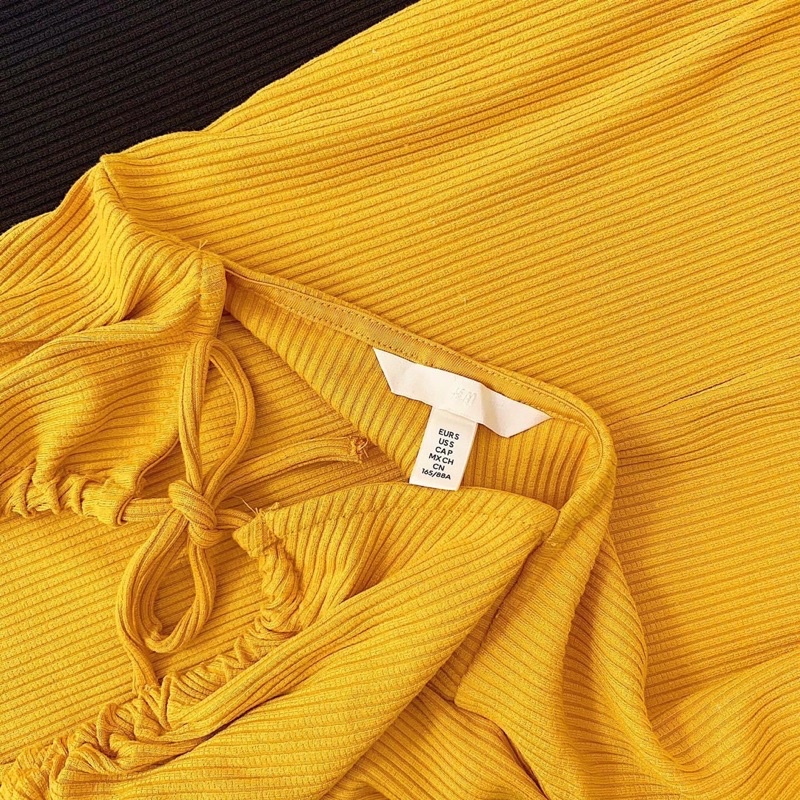 ĐẦM CUT-OUT H&M VNXK XỊN