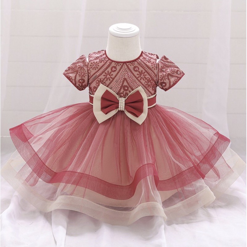 Đầm Công Chúa Cao Cấp: Tay Ngắn vs Khoét Vai, Đính Nơ vs Phối Ren... Cho Bé Từ 0-24 Tháng Tuổi.