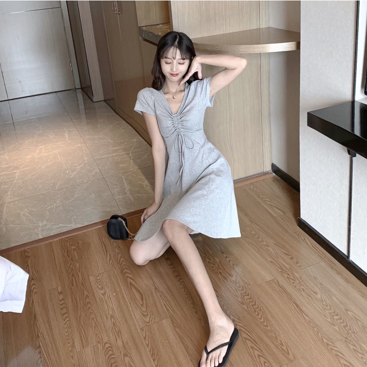 Đầm Tay Ngắn Cổ Chữ V Thiết Kế Dây Rút Thời Trang Mùa Hè Hàng Mới 2022