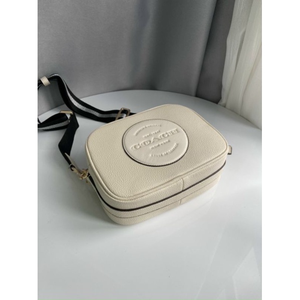 Đặt tên là TÚI COACH DEMPSEY CAMERA BAG da thật chuẩn xịn xò