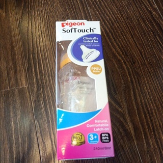 Bình sữa pigeon Softouch 160ml/240ml núm ti siêu mềm