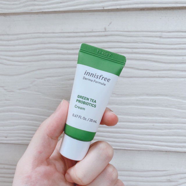 Kem dưỡng Innisfree Derma Formula Green Tea Probiotics Cream 20ml