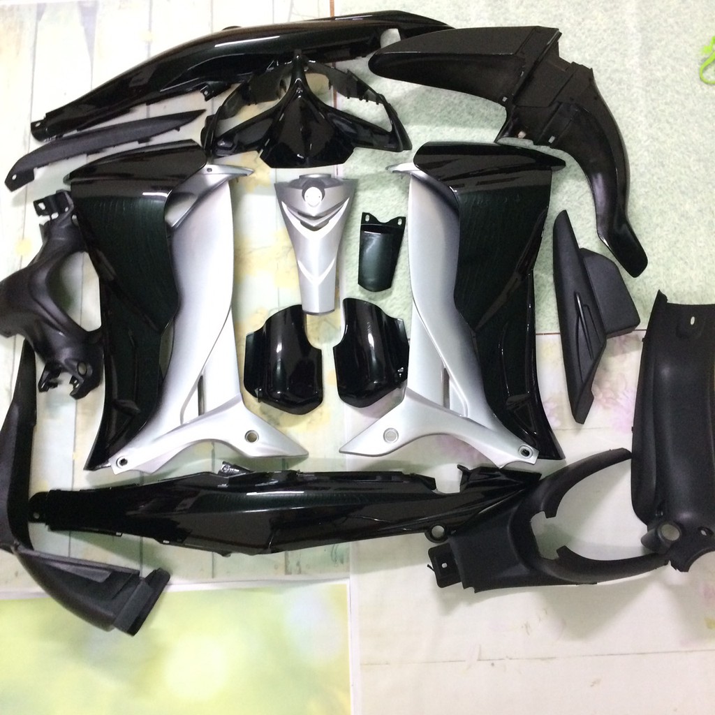 Dàn áo xe jupiter MX màu ĐEN BẠC - jupiter gavita /nhựa nguyên sinh ABS