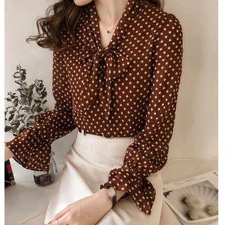 Áo chiffon nữ tay dài phối họa tiết chấm bi