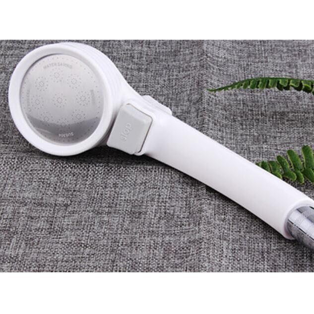 Vòi sen Nhật Bản có nút áp lực