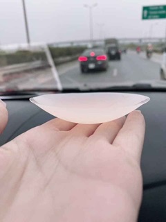 Miếng dán ngực Láde. Siêu mỏng
