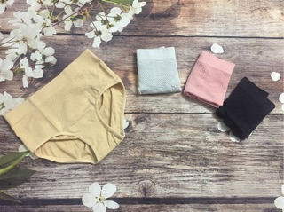 Quần lót định hình nâng mông