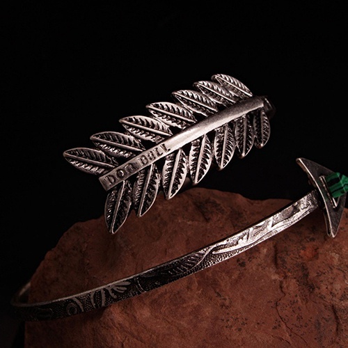 Vòng đeo bắp tay bằng kim loại đơn giản thời trang cho nữ