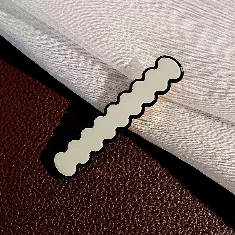 Kẹp Tóc Nữ Họa Tiết Caro Trắng Đen Thời Trang Hàn Quốc