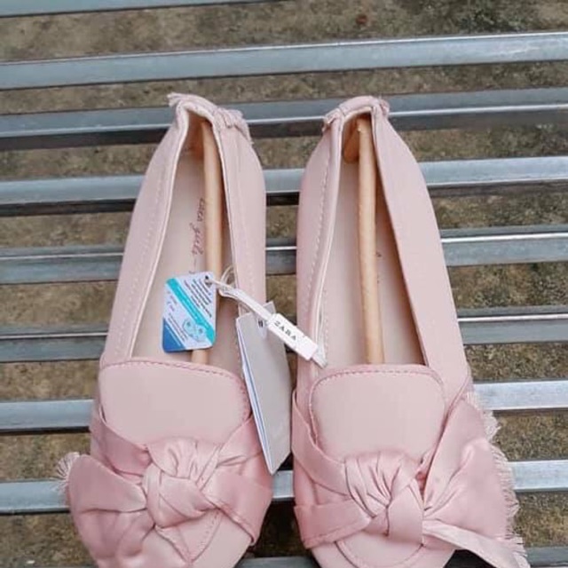 Giày zara bé gái