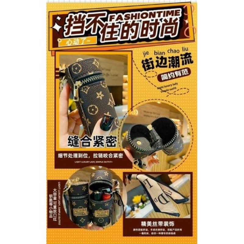 Móc khóa , móc treo túi kiêm hộp đựng son sang chảnh có sẵn