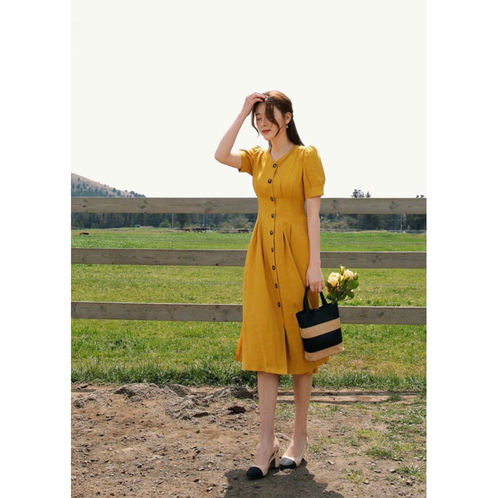 Đầm váy freesize vàng nút nâu thắt eo