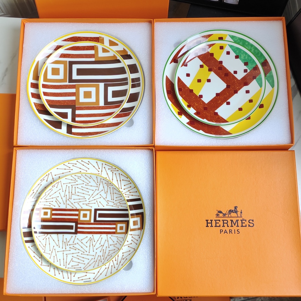 Hermes xương đĩa sứ 8 inch + 10 inch, hộp quà 2 mảnh