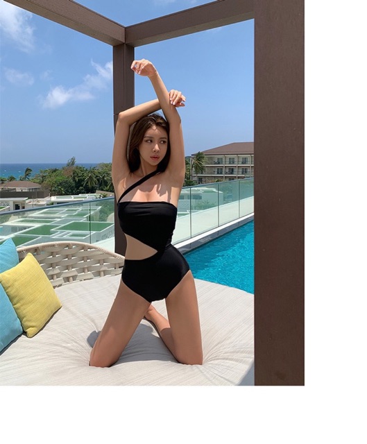 [BKN650] <HÀN> BODYSUIT CUTOUT CHÉO CỔ KIỂU HÀN | BigBuy360 - bigbuy360.vn