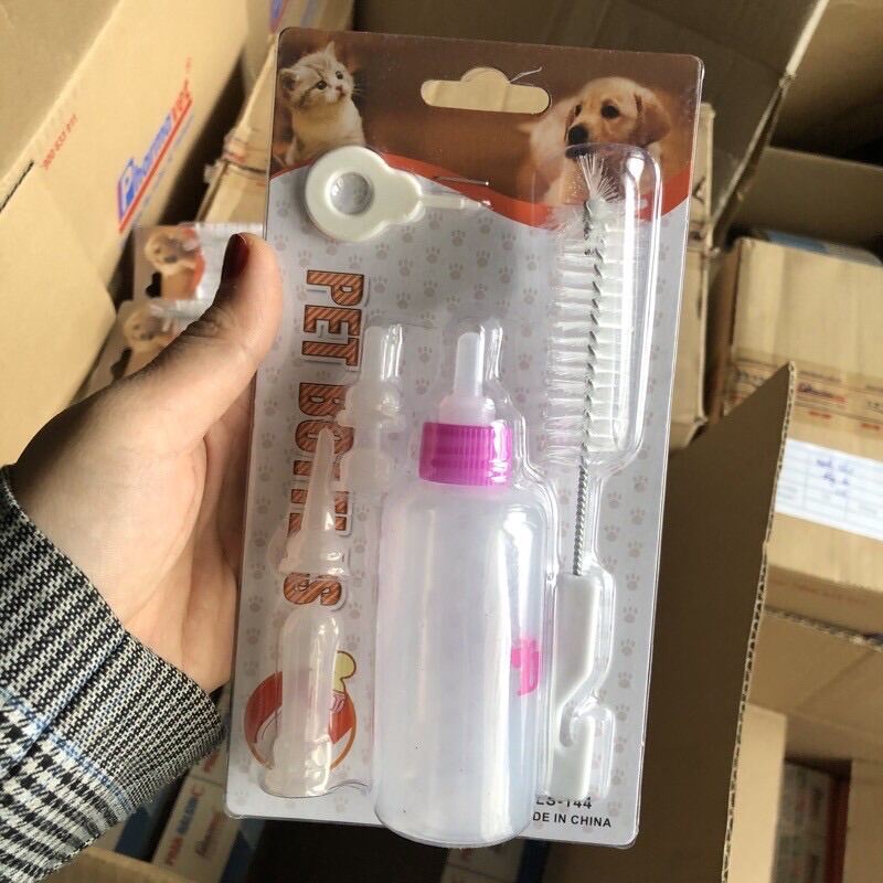 Bình Sữa Cho Chó Mèo Con Kèm 5 Núm Kích Cỡ Và Dụng Cụ Vệ Sinh -BOMPET