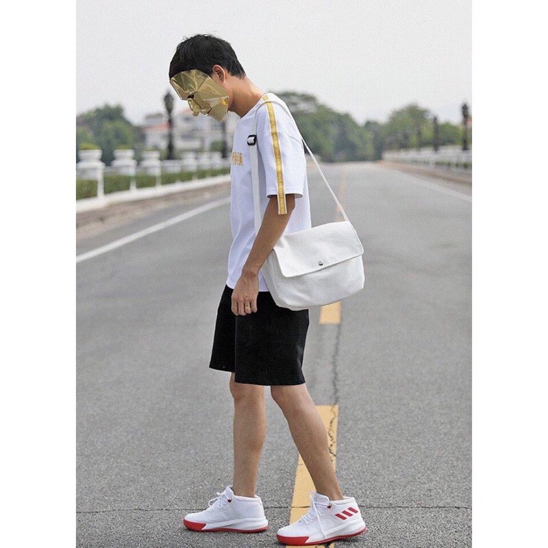 TÚI TOTE ĐEO CHÉO UNISEX NAM NỮ - VẢI DỆT CANVAS [ CÓ TÚI CON] MÀU BE - ĐEN - PHONG CÁCH ULZZANG