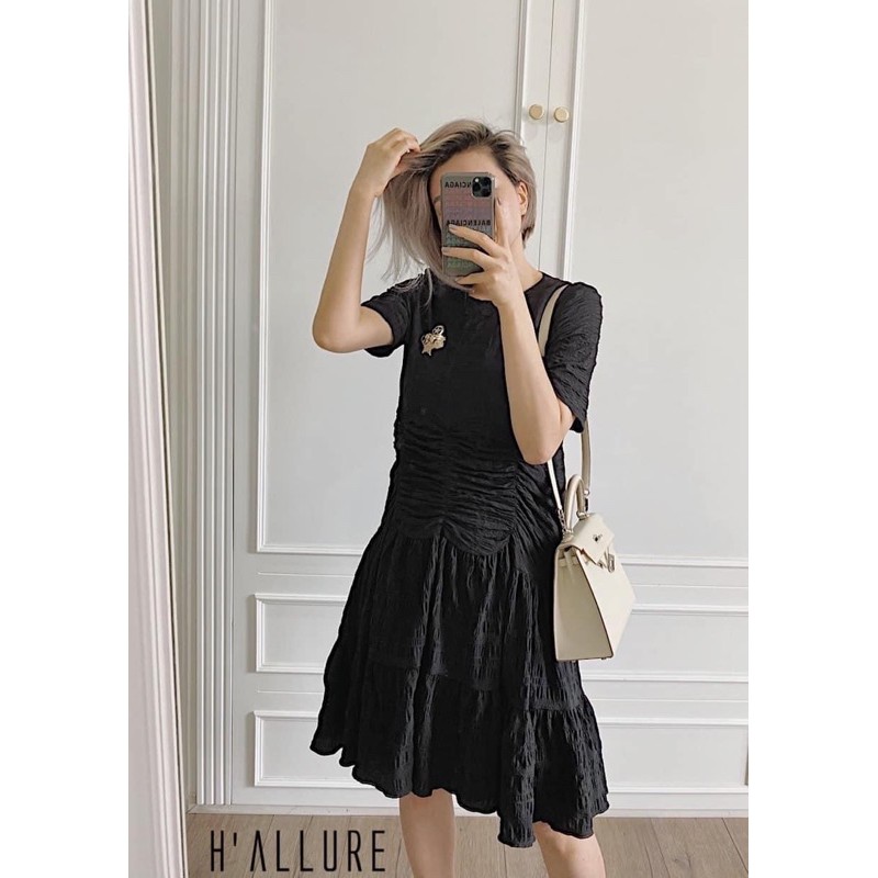 [Thanh Lý] Đầm H'allure Suông Đen Size S