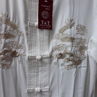 Áo cổ tàu cài nút