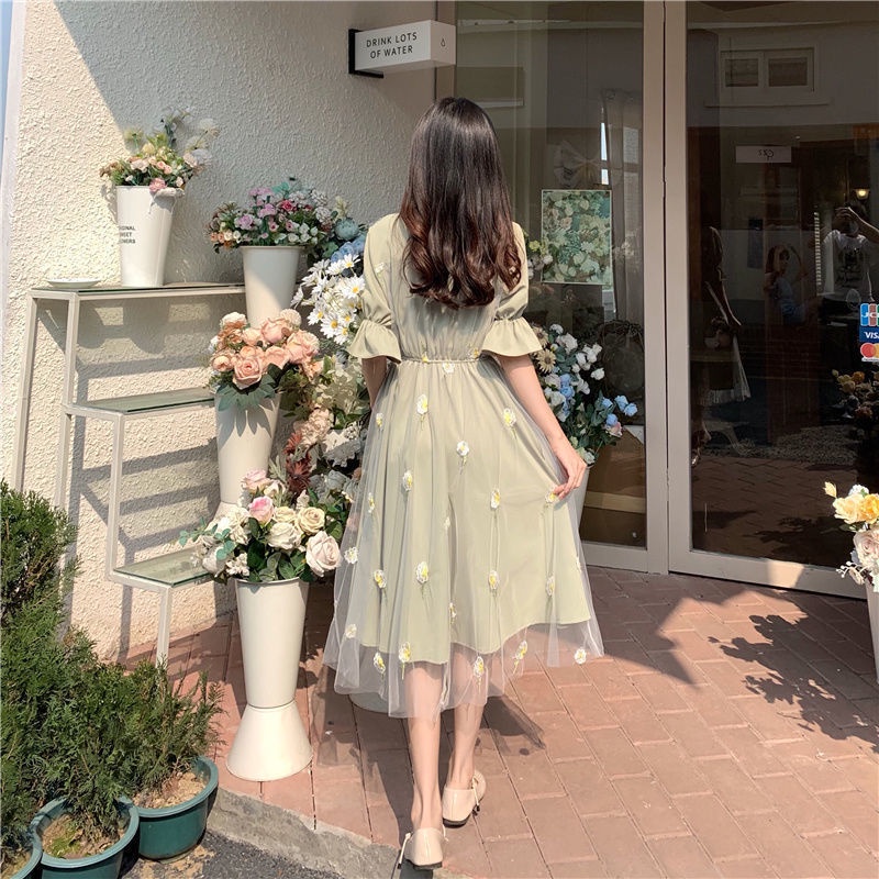 Fashionable women's short-sleeved mesh skirt