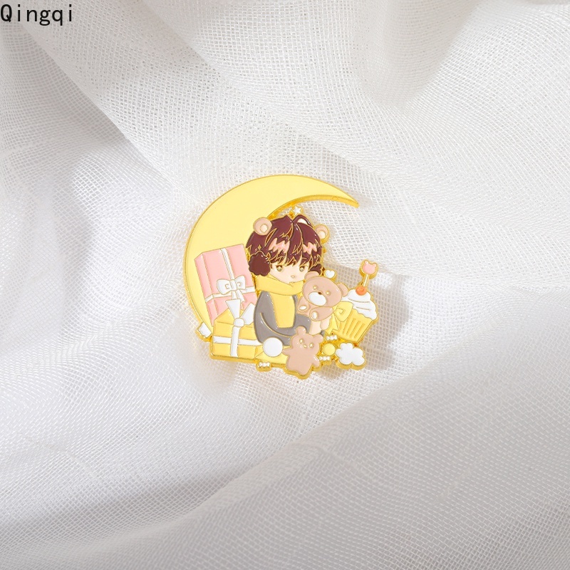 Ghim cài áo Miss Zoe tráng men hình mặt trăng/ thời gian trẻ trung dễ thương cá tính làm quà tặng cho bé trai và bé gái