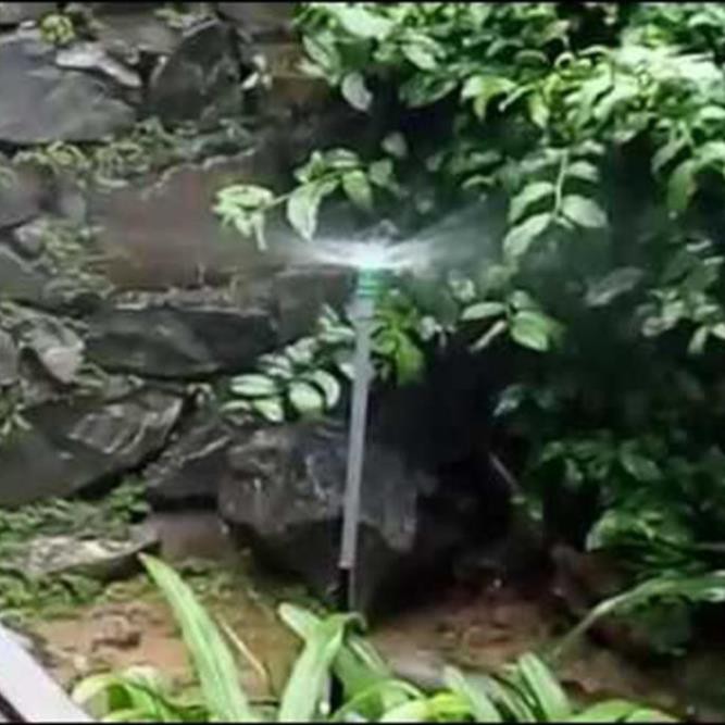 BÉC TƯỚI PHUN MƯA MÀU XANH ĐIỀU CHỈNH LƯU LƯỢNG DÙNG CHO HỆ THỐNG TƯỚI CÂY