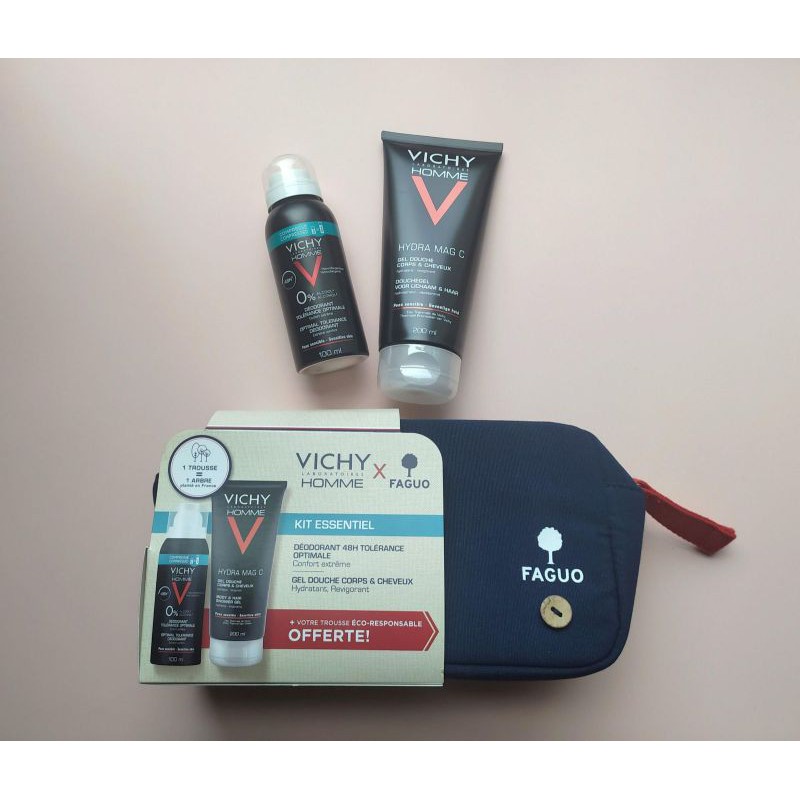 SET GEL TẮM + XỊT KHỬ MÙI NAM VICHY KIT ESSENCIEL