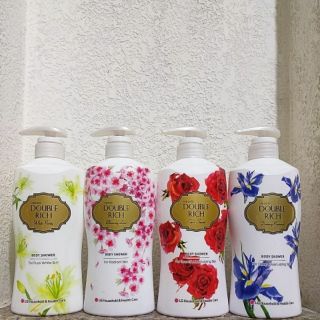 Sữa tắm DOUBLE RICH 550g White Purity