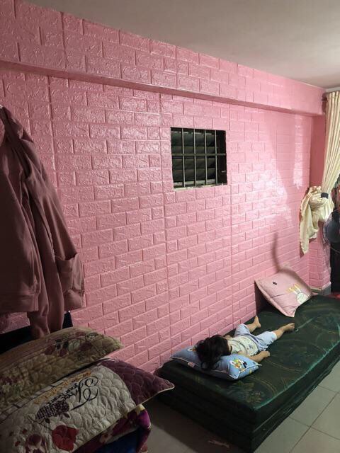 XỐP DÁN TƯỜNG 3D GIẢ GẠCH CÓ KEO SẴN KHỔ LỚN 70x77cm GIÁ TỐT | BigBuy360 - bigbuy360.vn