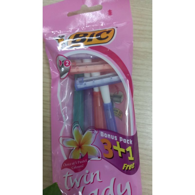 DAO CẠO BIC NỮ 2 LƯỠI 3 CÂY TẶNG 1