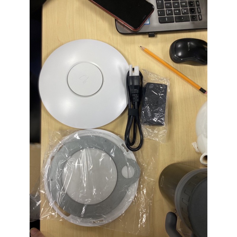 Bộ phát wifi Unifi UAP
