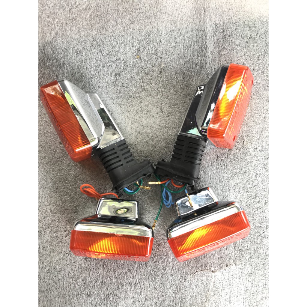 BỘ XI NHAN TRƯỚC SAU 82, DD