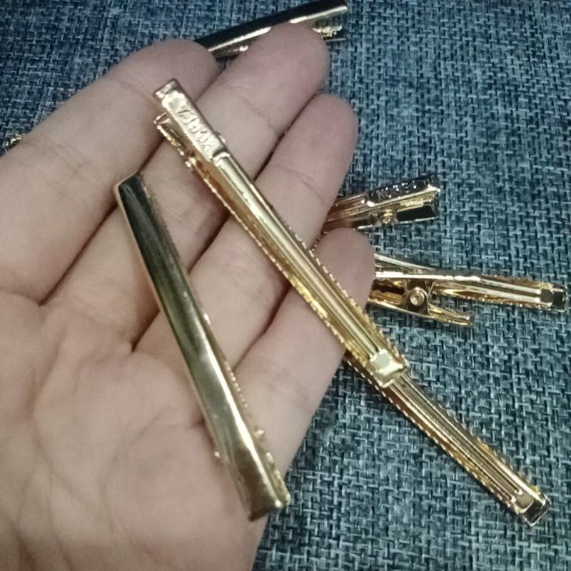 Kẹp cá sấu mảnh sơn đen hoặc kẽm kích thước 6cm 5k/3 cái