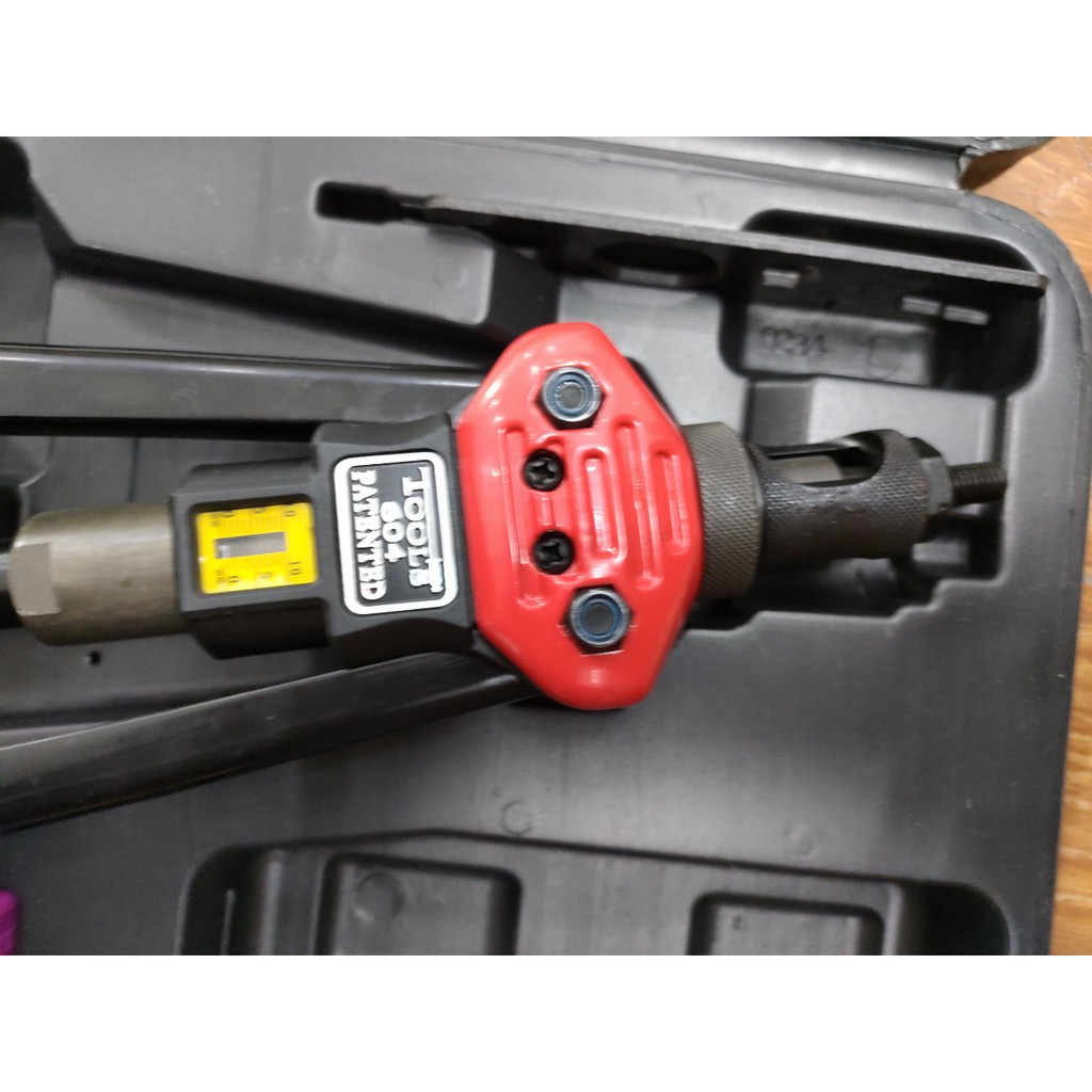 Kìm rút ốc tán PATENTED BT604 từ M3-M12 có hộp nhựa