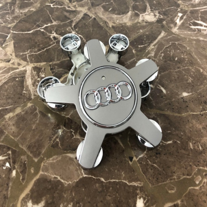 01 Logo Audi chụp mâm, đường kính 135mm A6Q5135/Dùng cho các loại xe: A6 A6L A4 A4L A5 A7 S5 Q3 Q5 RS