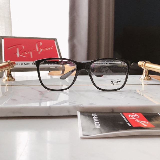 Kính RayBan chính hãng mắt vuông form Unisex trẻ trung