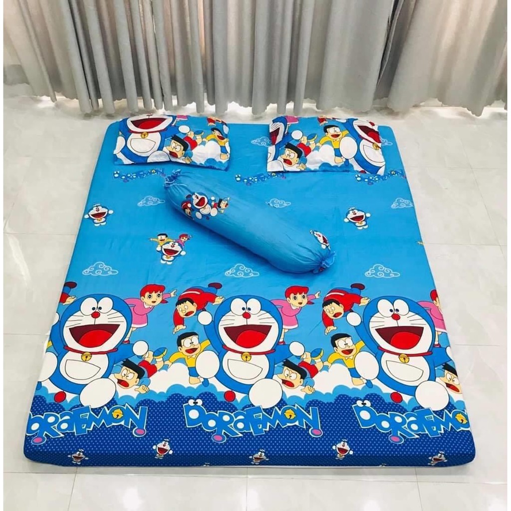 Vỏ gối ôm coton poly giao ngẫu nhiên mẫu doremon kich thuoc 38 x 100 cm