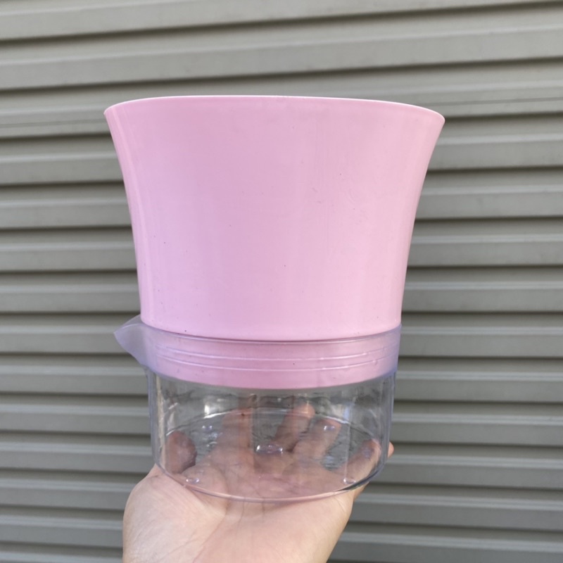 Chậu trồng cây thông minh tự tưới