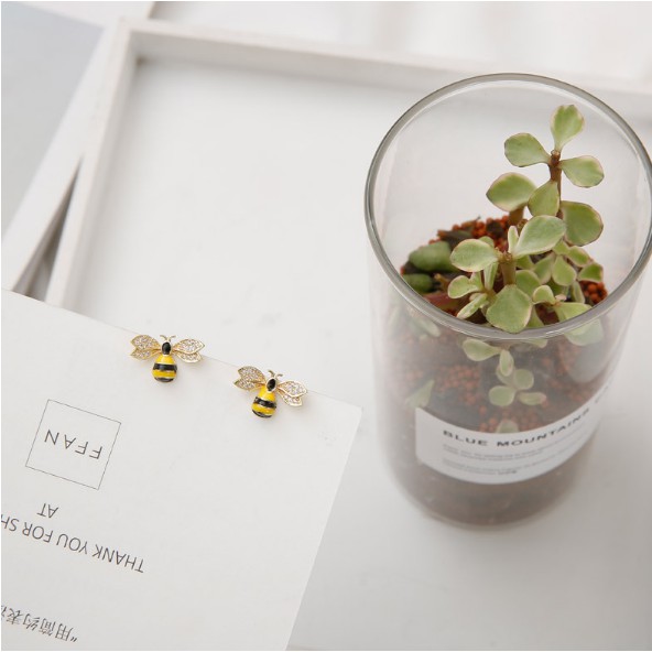 Bông tai Bạc 925 Phong Cách Hàn Quốc - BEE xinh xắn ( Cao Cấp )- ẢNH CHỤP THẬT
