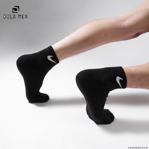 1 Đôi Vớ Dài Ngắn  LOGO VÀ CHỮ NIKE - 3 Màu