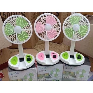 Quạt tích điện cỡ to gấp gọn có đèn led KC 5811